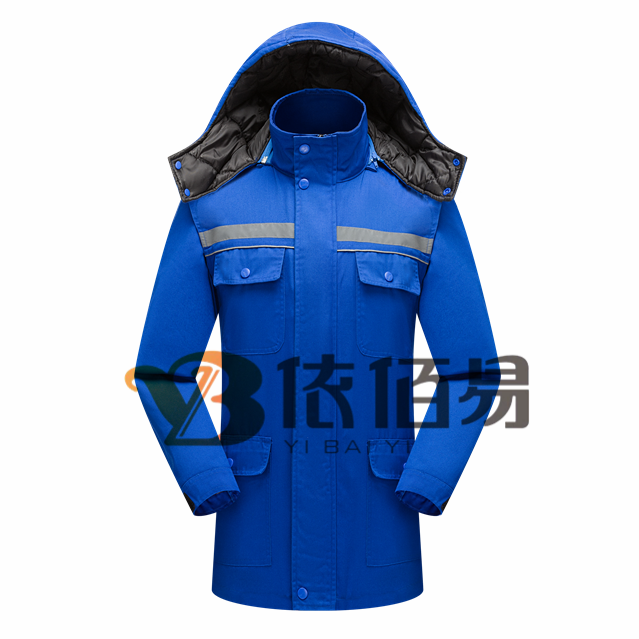 棉服定做:羽絨服和棉服，寶寶穿哪個(gè)更暖和？